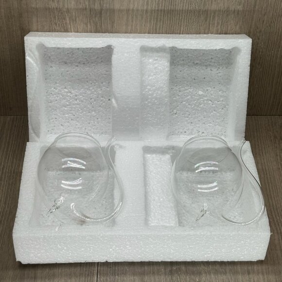 Oenophilia Vintage Set of 2 Wino Sippers 3-Point Base Built In Straw Transparent - Picture 3 of 13